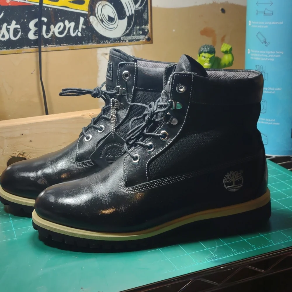 Timberland - Picture 2 of 7